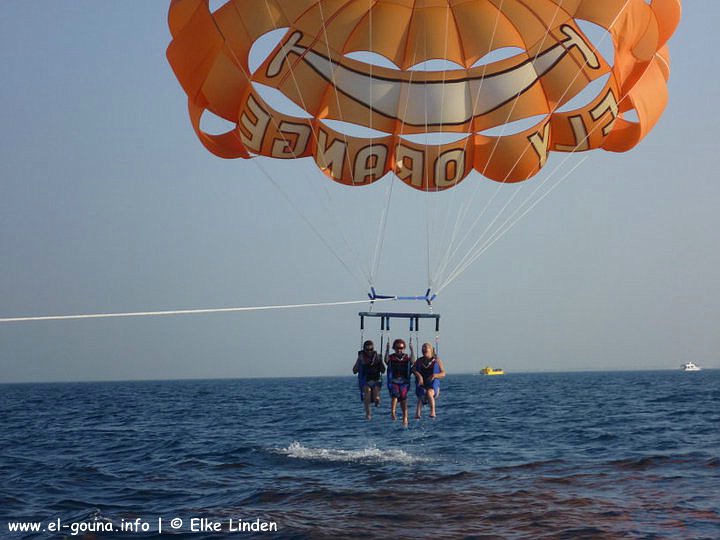 Oototo Parasailing 008